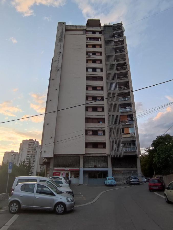 Apartment Bella リエカ エクステリア 写真